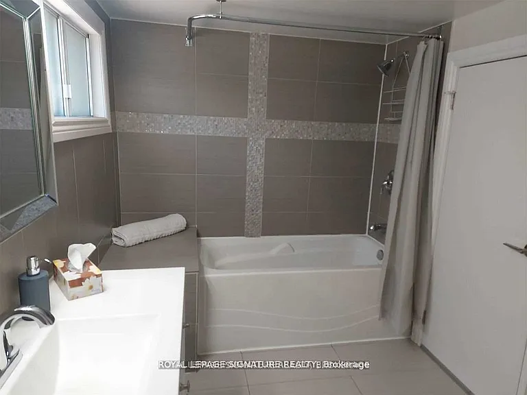 2587 Burslem Rd #BASEMENT — Photo 17