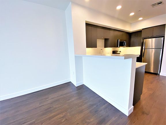 Mini High Top Breakfast Bar