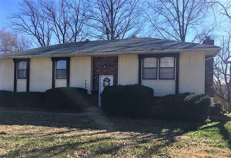 1st image of 705 Park Hill Dr