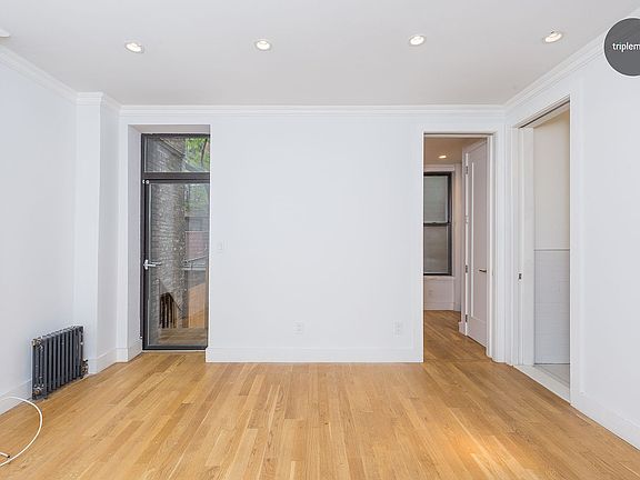 4th image of 228 E 27th St APT 1C