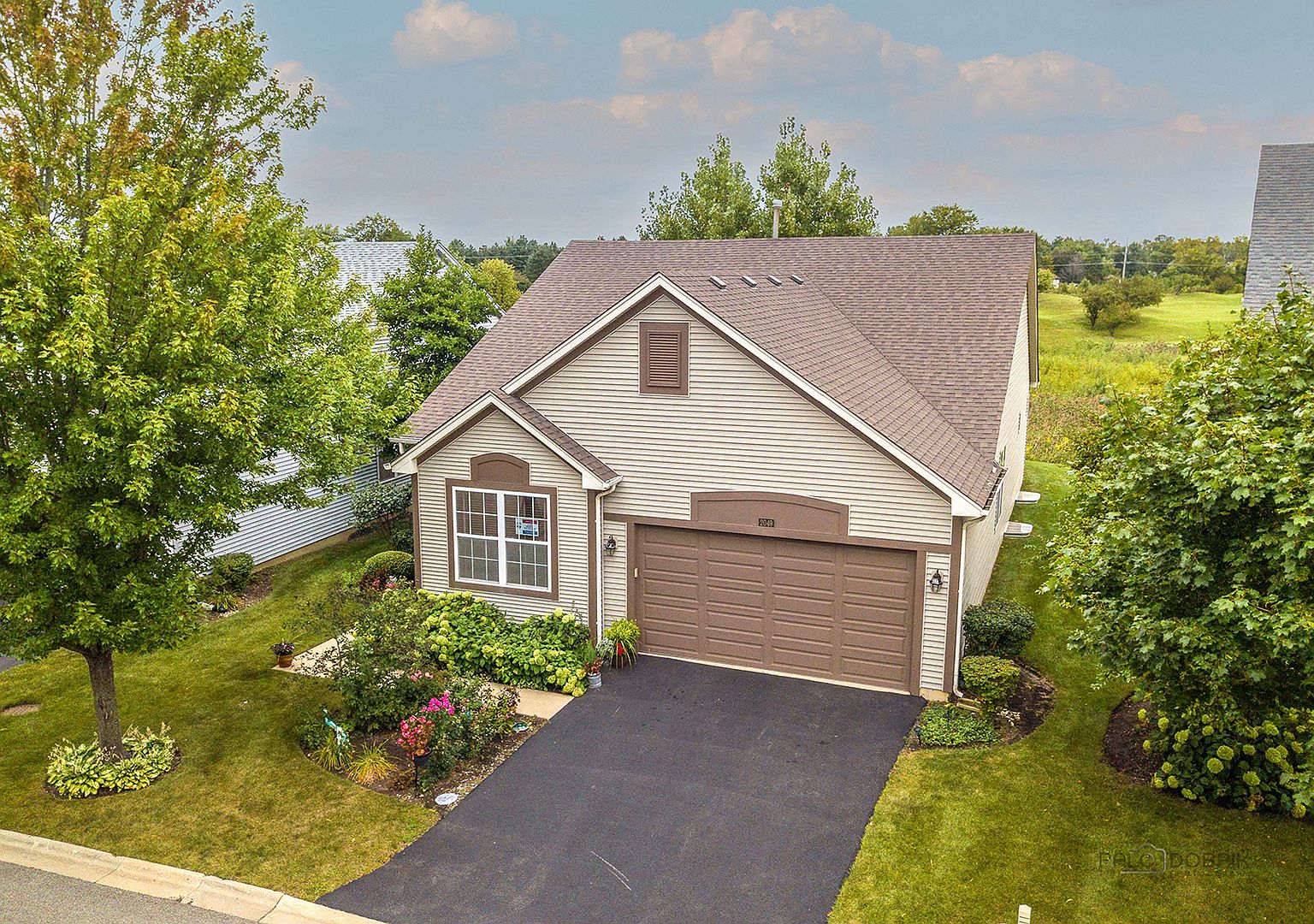 2049 Carillon Dr, Grayslake, IL 60030 MLS 11878674 Zillow