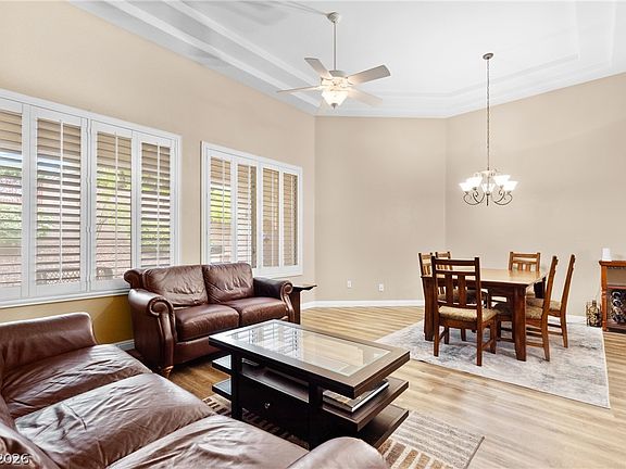 3rd image of 481 Dalgreen Pl