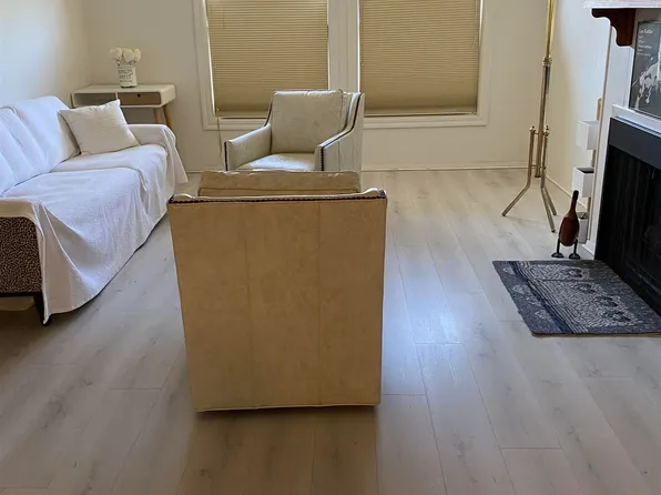 4000 S 56th St APT 102A, Lincoln, NE 68506