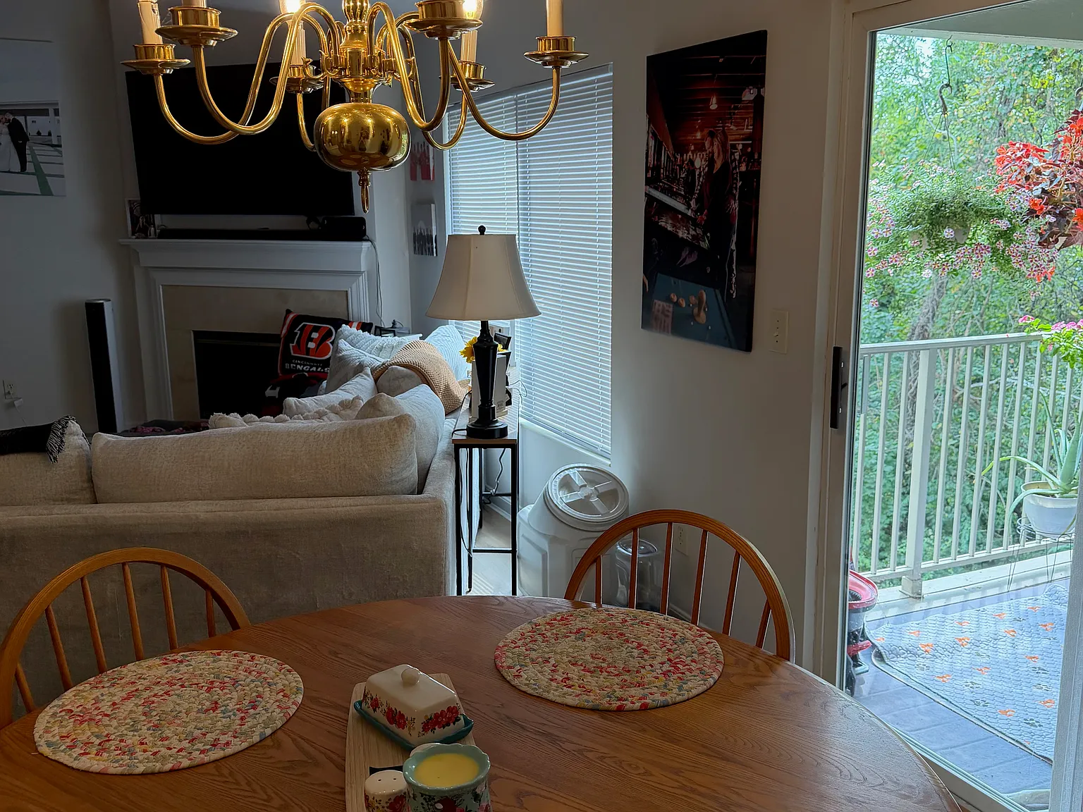 2 bed, 1130 sqft, $1,650 — Photo 4