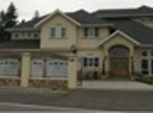 8627 NE 180th St, Bothell, WA 98011