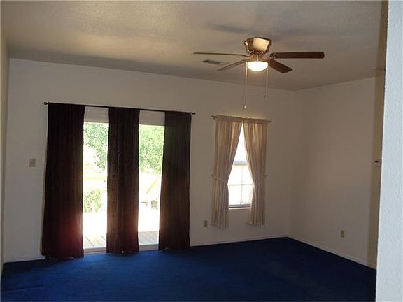 4th image of 124 N Mockingbird Cir
