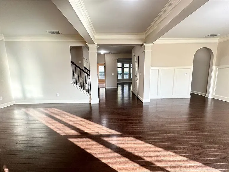 5605 Upper Creek Ct — Photo 4