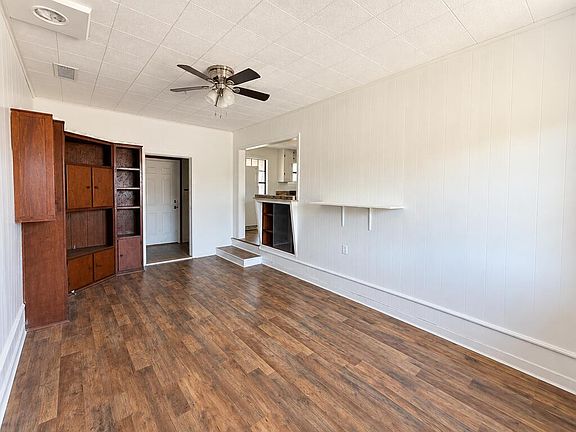 4th image of 2741 Keystone Dr