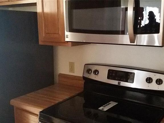 5th image of 2309 Balsam Dr APT K110