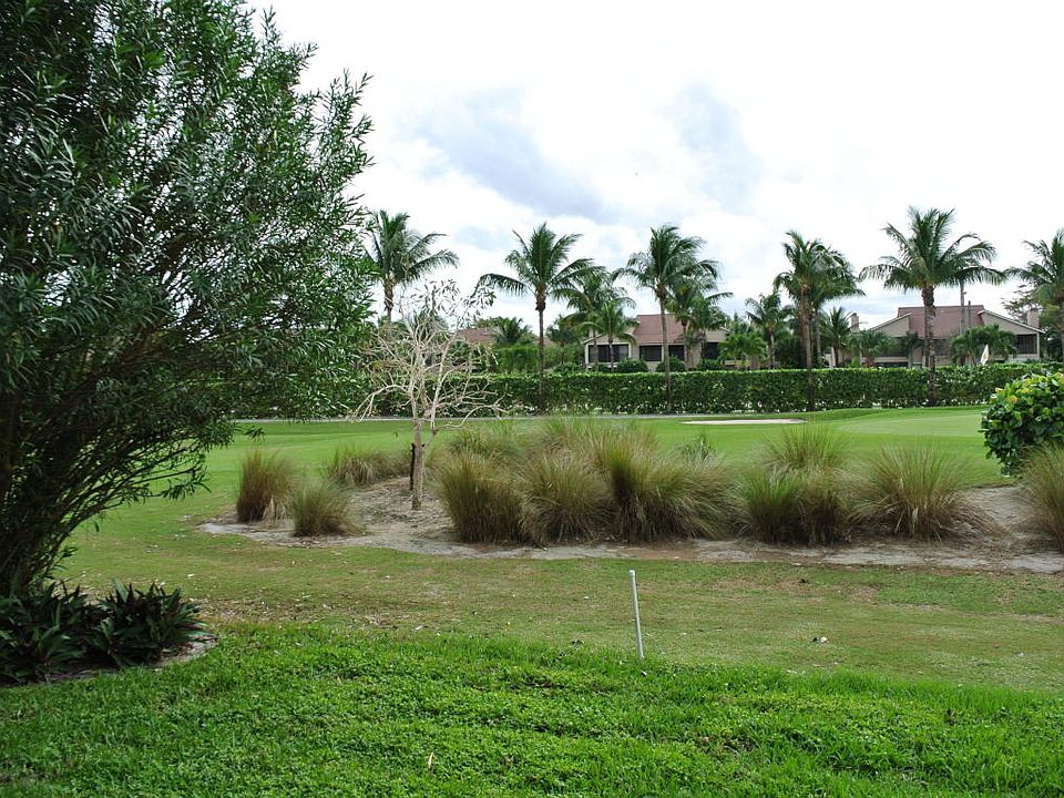 2603FairwayDriveN_Hi-Res_57