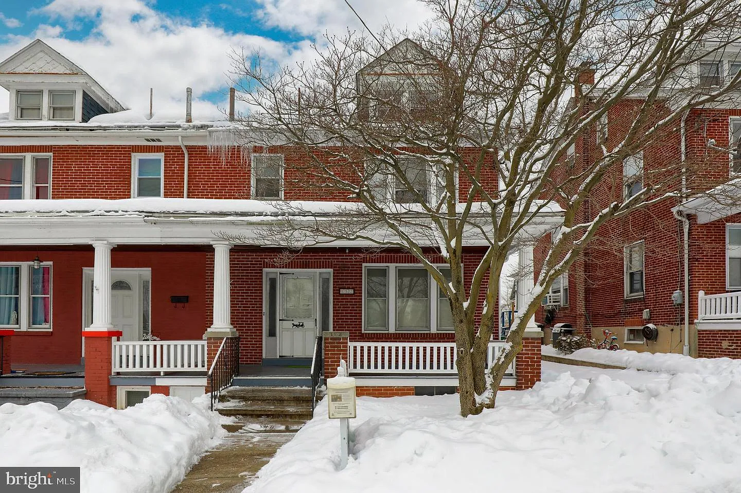 112 Clifton Ave photo 1