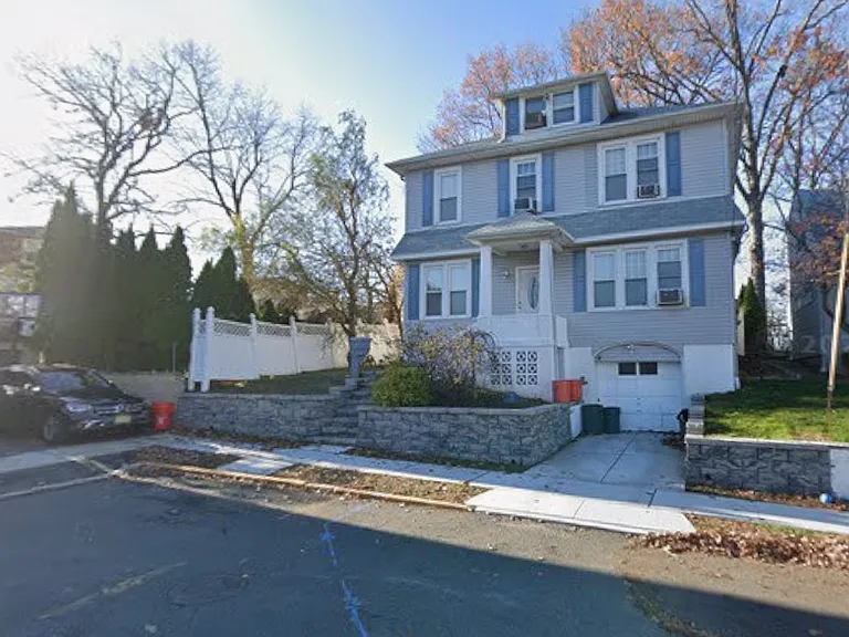 749 Florence Pl #2 — Photo 24