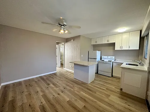 369 Hobron Ln Photo 1