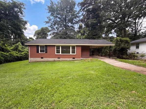 856 Glenway Dr, East Pt, GA 30344