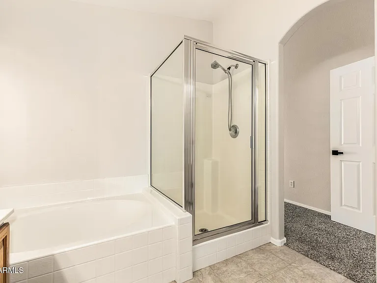 15526 W Lisbon Ln — Photo 6
