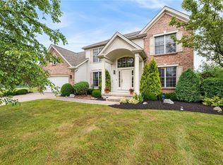 3821 Concord Dr, North Tonawanda, NY 14120