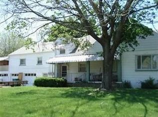 1524 E Dorothy Ln, Dayton, OH 45429