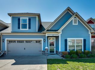 137 W Lake Villa Blvd, Dickson, TN 37055