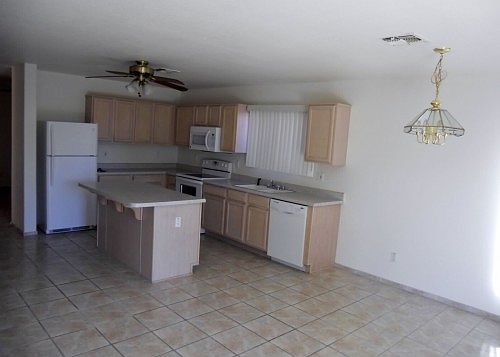 5th image of 15015 W Kings Dr