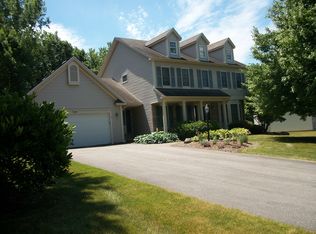 75 Armetale Luster, Webster, NY 14580