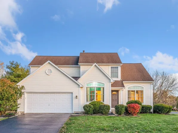 4399 Marilyn Dr, Lewis Center, OH 43035