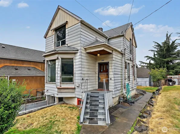 2208 E Terrace Street, Seattle, WA 98122
