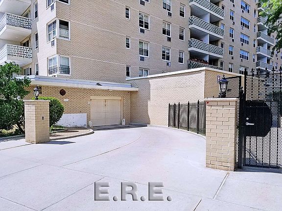 5th image of 3131 Brighton 13 St Unit 12H