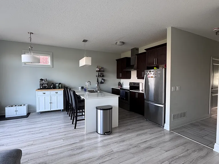 3025 Singleton Ave #114 — Photo 8