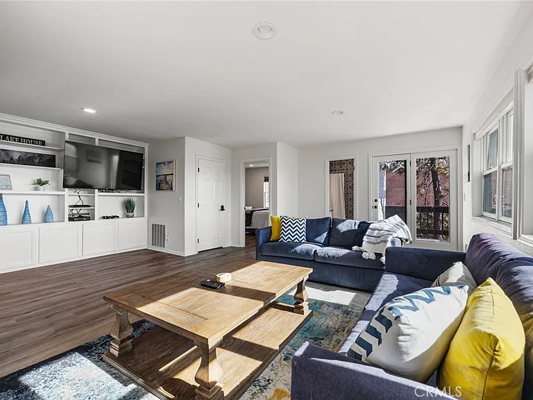 27775 Matterhorn Dr — Photo 24