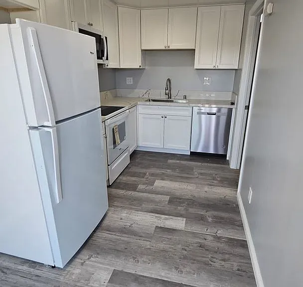 5073-5075 Leo St. San Diego, CA 92115 — Photo 4