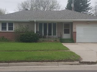 414 Johnson St, Fullerton, NE 68638