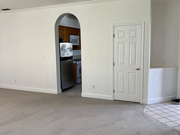 4th image of 124 Camberwell Way