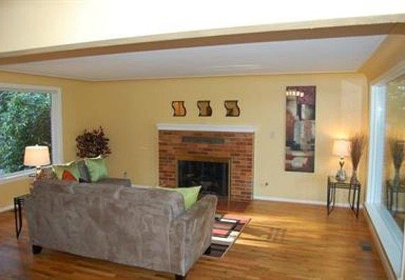 Living Rm_04062016