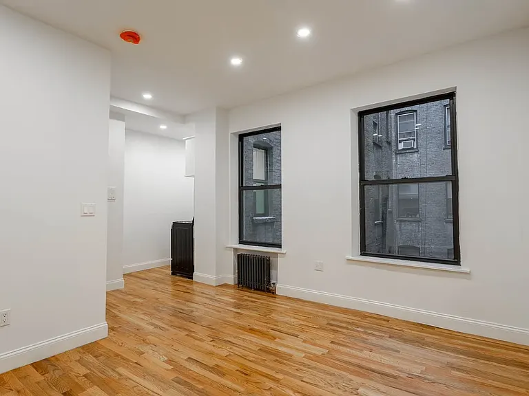 851 W End Ave #3RR — Photo 3