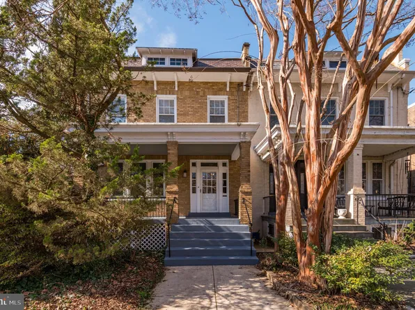 7520 12th St NW, Washington, DC 20012