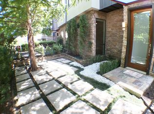 443 E Greenbriar Ln, Dallas, TX 75203