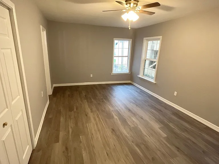 4620 Nichols St — Photo 6