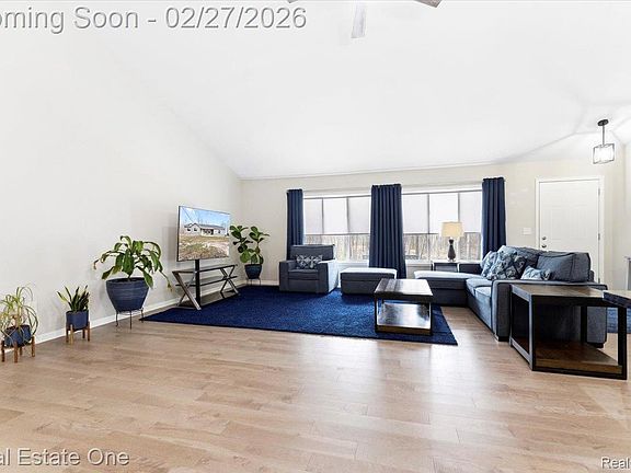 5th image of 21464 Clark Rd