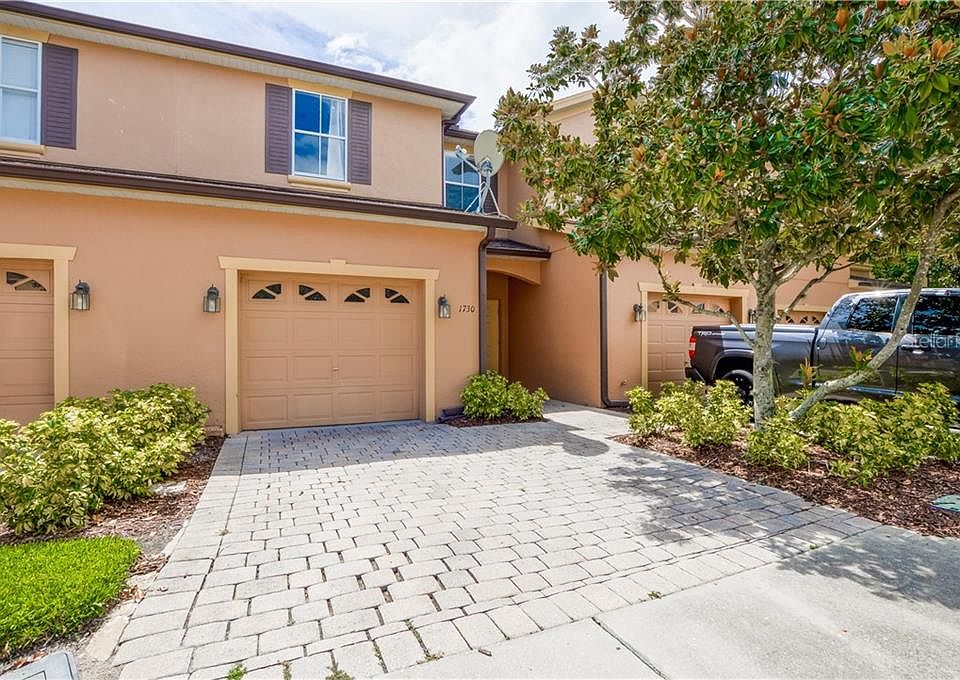 1st image of 1730 Retreat View Cir