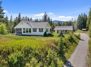 793 Frontier Village Rd, Naples, ID 83847