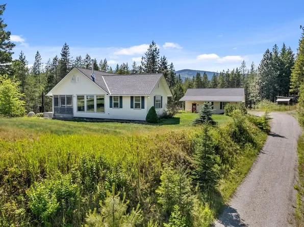 793 Frontier Village Rd, Naples, ID 83847