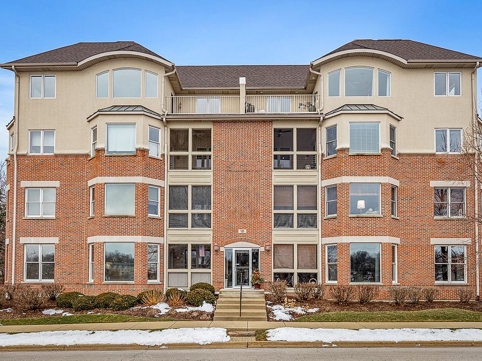 1st image of 100 N River Ln Unit 407