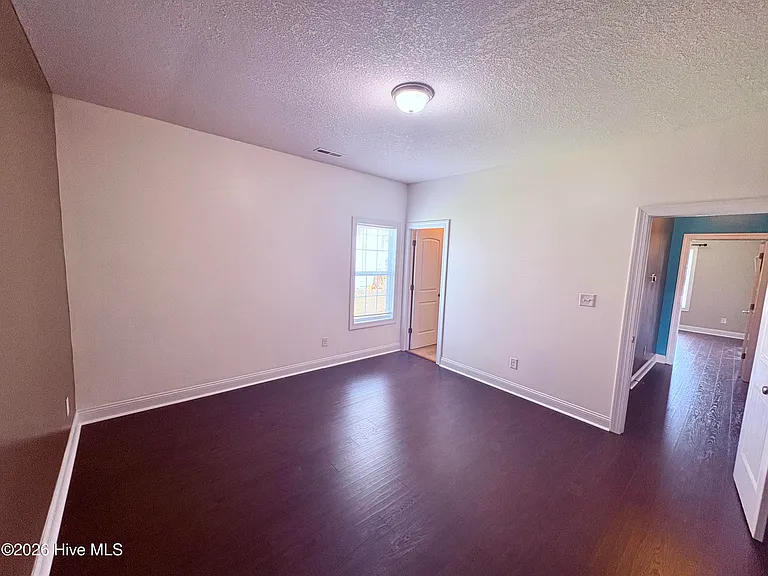 311 Aquamarine Cir — Photo 23