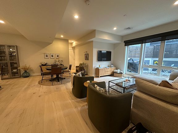 4th image of 488 Dorchester Ave #2G