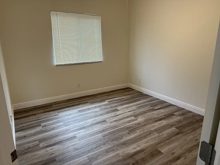 4456 Collingswood Blvd — Photo 5