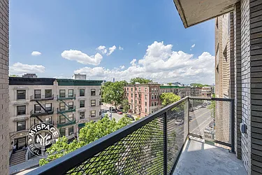 Rented by MySpaceNYC