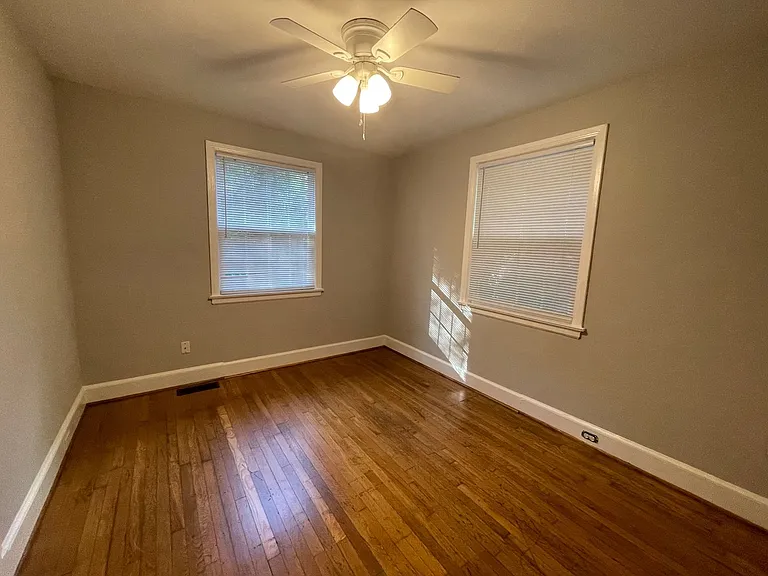 1523-1525 Woodbine Ct — Photo 11