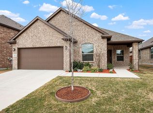 5813 Stream Dr, Fort Worth, TX 76137