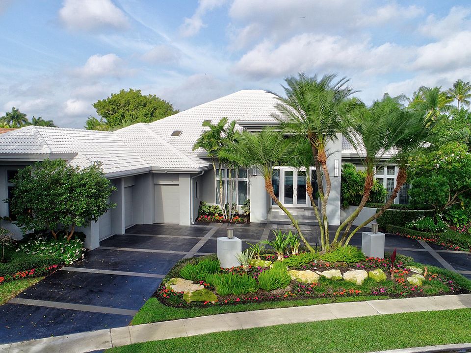 Home For Sale In Broken Sound Country Club