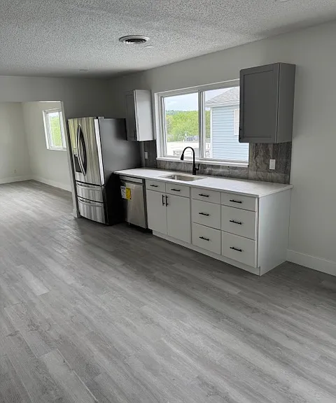 755 Center St #5 — Photo 1